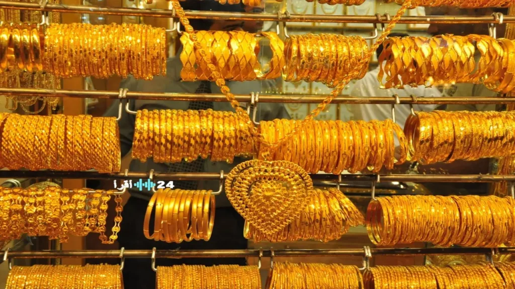 نمو قياسي.. سعر الذهب يختبر مستوى 5300 دولار وسط تراجع العملة الأمريكية